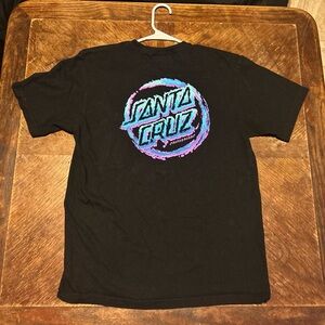 Santa Cruz Skateboards Men's T-Shirt Pink/Purple/Blue Size Medium